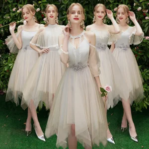 Elegant Champagne Grey Bridesmaid Dresses 2019 A Line Princess Backless Appliques Lace Beading Knee Length Ruffle Wedding Party Dresses