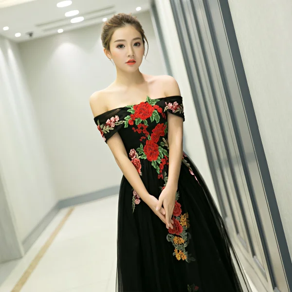 Affordable Navy Blue Evening Dresses 2019 A-Line / Princess Off-The-Shoulder Short Sleeve Appliques Embroidered Floor-Length / Long Ruffle Backless Formal Dresses