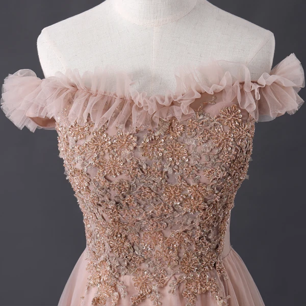 Elegante Pearl Rosa Abendkleider 2019 A Linie Off Shoulder Kurze Ärmel Perlenstickerei Sweep / Pinsel Zug Rüschen Rückenfreies Festliche Kleider