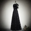 Vintage / Retro Black Suede Lace Evening Dresses  2019 A-Line / Princess High Neck Cap Sleeves Sash Floor-Length / Long Ruffle Formal Dresses