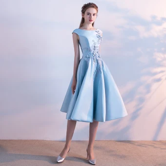 Chic Beautiful Pool Blue Satin Homecoming Graduation Dresses 2019 A Line Princess Square Neckline Sleeveless Appliques Lace Beading Pearl Tea Length Ruffle Backless