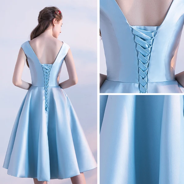 Chic / Belle Bleu Satin de retour Robe De Graduation 2019 Princesse Encolure Carrée Sans Manches Appliques En Dentelle Perlage Perle Thé Longueur Volants Dos Nu