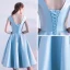 Chic / Belle Bleu Satin de retour Robe De Graduation 2019 Princesse Encolure Carrée Sans Manches Appliques En Dentelle Perlage Perle Thé Longueur Volants Dos Nu