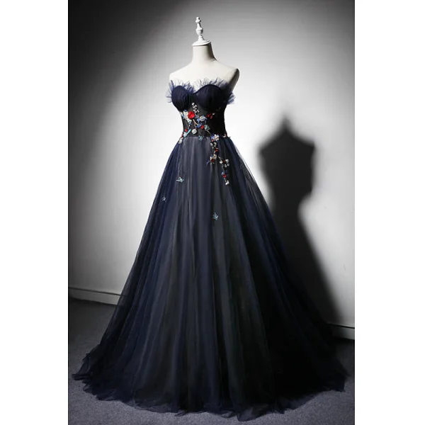 Elegant Mørk Marineblå Selskapskjoler 2019 Prinsesse Kjæreste Uten Ermer Brodert Blomst Beading Perle Feie Tog Buste Ryggløse Formelle Kjoler