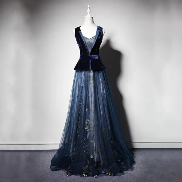 Elegant Navy Blue Suede Evening Dresses  2019 A-Line / Princess See-through Deep V-Neck Sleeveless Sash Embroidered Floor-Length / Long Ruffle Formal Dresses