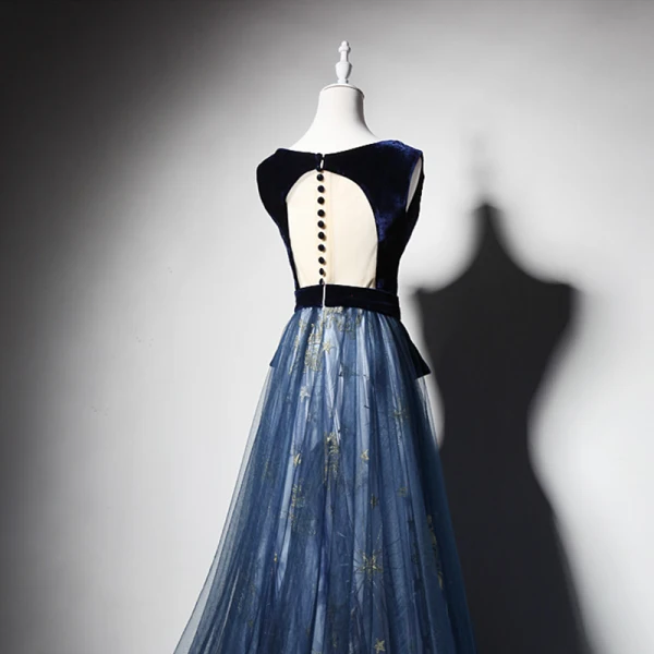 Élégant Bleu Marine Daim Robe De Soirée 2019 Princesse Transparentes Col v profond Sans Manches Ceinture Brodé Longue Volants Robe De Ceremonie
