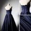 Elegant Mørk Marineblå Satin Selskapskjoler 2019 Prinsesse Kjæreste Uten Ermer Beading Lange Buste Ryggløse Formelle Kjoler