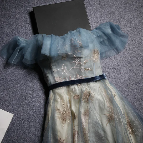 Fine Blekk Blå Champagne Selskapskjoler 2019 Prinsesse Kjæreste Korte Ermer Brodert Glitter Sash Lange Buste Ryggløse Formelle Kjoler