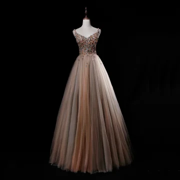 Lyx Champagne Grå Balklänningar 2019 Prinsessa Spaghettiband Ärmlös Appliqués Spets Beading Långa Ruffle Halterneck Formella Klänningar