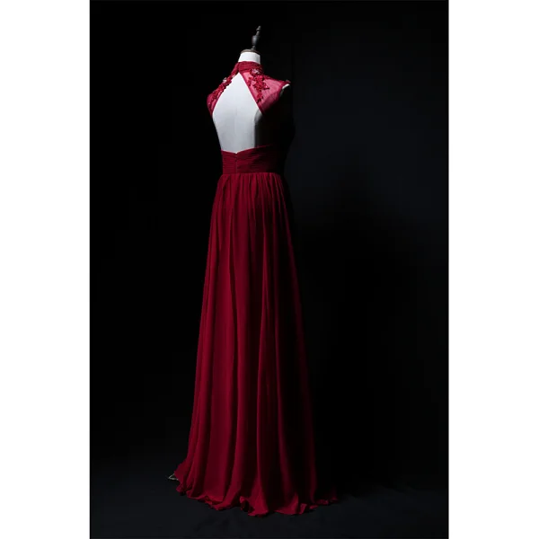 Vintage / Retro Burgundy Chiffon Evening Dresses 2019 A-Line / Princess See-through High Neck Sleeveless Appliques Lace Beading Floor-Length / Long Ruffle Backless Formal Dresses