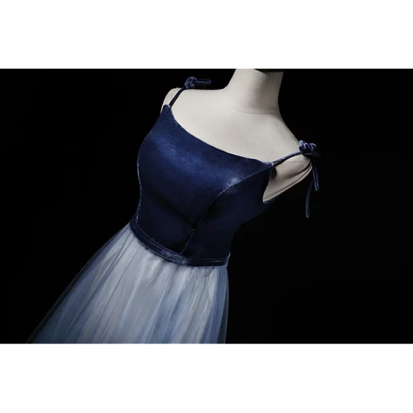 Chic / Belle Bleu Marine Dégradé De Couleur Daim Robe De Soirée 2019 Princesse Bretelles Spaghetti Sans Manches Ceinture Longue Volants Dos Nu Robe De Ceremonie