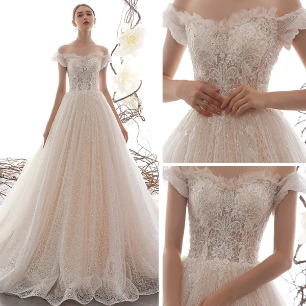 Bäst Champagne Spets Bröllopsklänningar 2019 Prinsessa Av Axeln Pösigt Korta ärm Halterneck Appliqués Spets Beading Glittriga / Glitter Tyll Cathedral Train Ruffle
