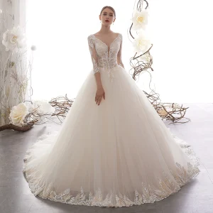 Illusion Champagne Transparentes Robe De Mariée 2019 Princesse Col V Profond 3 4 Manches Dos Nu Appliques En Dentelle Perlage Cathedral Train Volants