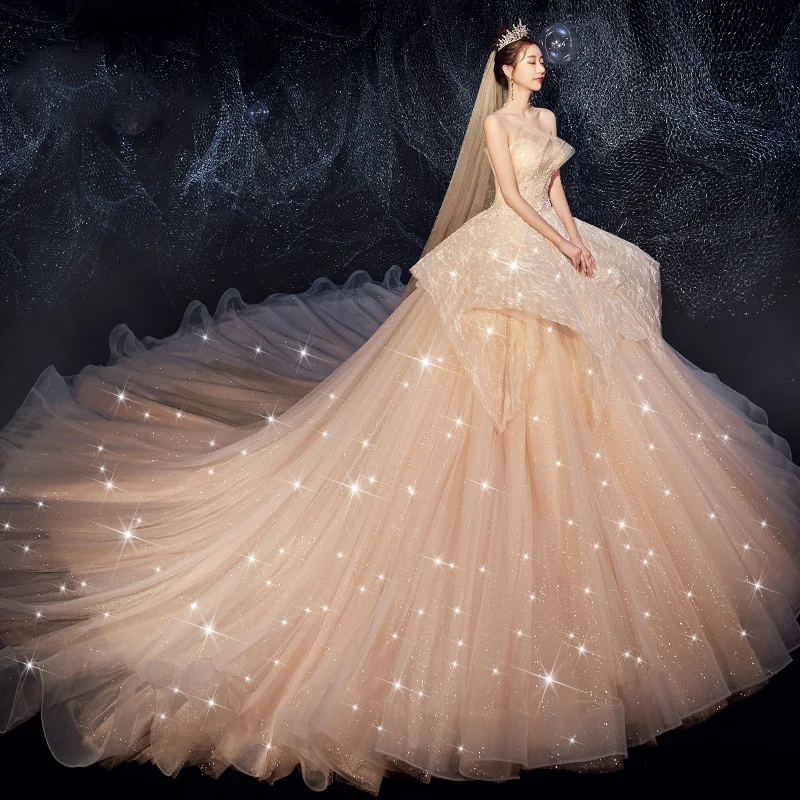 Bling Bling Champagne Brudekjoler 2019 Ballkjole Kjæreste Uten Ermer Ryggløse Beading Glitter Tyll Cathedral Train Buste