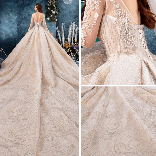 Luxus / Herrlich Champagner Durchsichtige Brautkleider / Hochzeitskleider 2019 Ballkleid Eckiger Ausschnitt Lange Ärmel Rückenfreies Handgefertigt Perlenstickerei Glanz Tülle Königliche Schleppe Rüschen