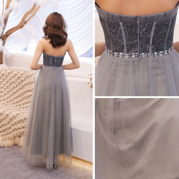Fine Grå Selskapskjoler 2019 Prinsesse Kjæreste Uten Ermer Rhinestone Sash Lange Buste Ryggløse Formelle Kjoler