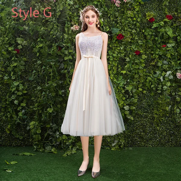 Modern / Fashion Champagne Bridesmaid Dresses 2019 A-Line / Princess Appliques Lace Sash Short Ruffle Backless Wedding Party Dresses