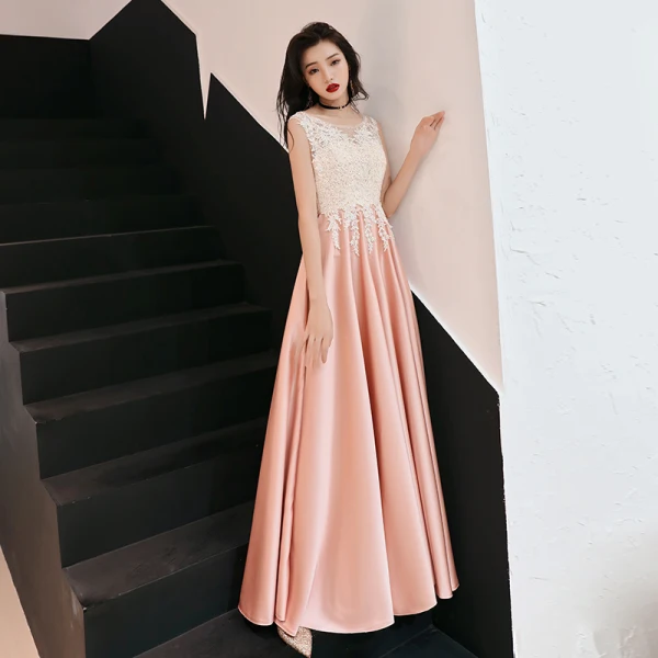 Affordable Pearl Pink Satin Evening Dresses 2019 A-Line / Princess See-through Scoop Neck Sleeveless Appliques Lace Rhinestone Floor-Length / Long Ruffle Formal Dresses