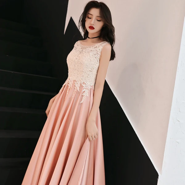 Affordable Pearl Pink Satin Evening Dresses 2019 A-Line / Princess See-through Scoop Neck Sleeveless Appliques Lace Rhinestone Floor-Length / Long Ruffle Formal Dresses