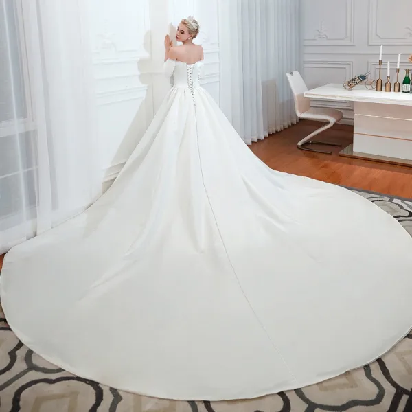 Affordable Modest / Simple Ivory Satin Wedding Dresses 2019 A-Line / Princess Off-The-Shoulder 3/4 Sleeve Backless Cathedral Train Ruffle