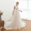 Abordable Champagne Jardin / Extérieur Été Robe De Mariée 2019 Princesse Col v profond Sans Manches Dos Nu Appliques En Dentelle Perlage Chapel Train Volants