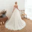 Abordable Champagne Jardin / Extérieur Été Robe De Mariée 2019 Princesse Col v profond Sans Manches Dos Nu Appliques En Dentelle Perlage Chapel Train Volants