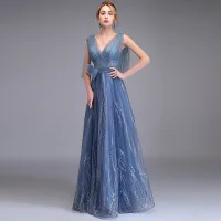 Elegantes Océano Azul Vestidos de noche 2019 A-Line / Princess V-cuello Profundo Sin Mangas Apliques Con Encaje Bowknot Cinturón Largos Ruffle Sin Espalda Vestidos Formales