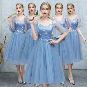 Abordable Océan Bleu Transparentes Robe Demoiselle D Honneur 2019 Princesse Appliques En Dentelle Thé Longueur Volants Dos Nu Robe Pour Mariage