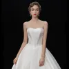 Modest / Simple Champagne Satin Wedding Dresses 2019 A-Line / Princess Sweetheart Sleeveless Backless Chapel Train Ruffle