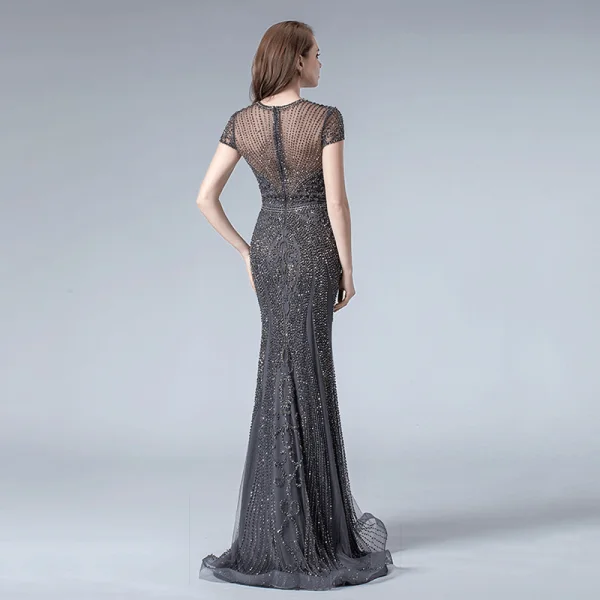 Haut de Gamme Bleu Marine Transparentes Robe De Soirée 2019 Trompette / Sirène Encolure Dégagée Mancherons Fait main Perlage Train De Balayage Robe De Ceremonie