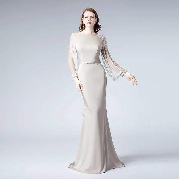 Luxe Noire Robe De Soirée 2019 Trompette / Sirène Encolure Carrée Manches Longues Perlage Train De Balayage Volants Robe De Ceremonie