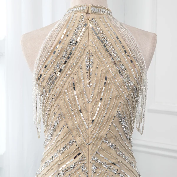 Haut de Gamme Champagne Robe De Soirée 2019 Trompette / Sirène Col Haut Sans Manches Fait main Perlage Paillettes Train De Balayage Robe De Ceremonie