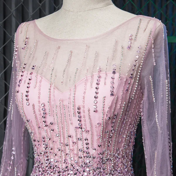 Fabuleux Rougissant Rose Transparentes Robe De Soirée 2019 Princesse Encolure Dégagée 3/4 Manches Plumes Fait main Perlage Longue Volants Robe De Ceremonie