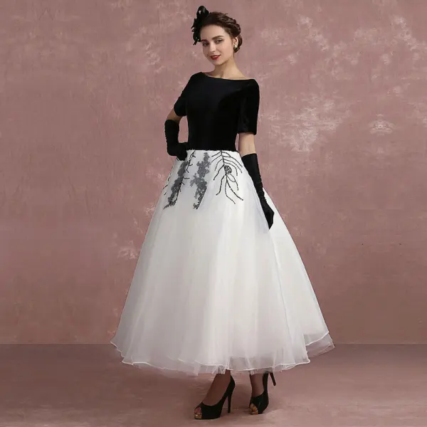 Vintage / Originale Noire Blanche Robe De Bal 2018 Robe Boule Encolure Carrée Manches Courtes Paillettes Longueur Cheville Dos Nu Robe De Ceremonie