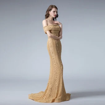 Élégant Doré Dentelle Robe De Soirée 2019 Trompette Sirène Bretelles Spaghetti Manches Courtes Perlage Train De Balayage Dos Nu Robe De Ceremonie