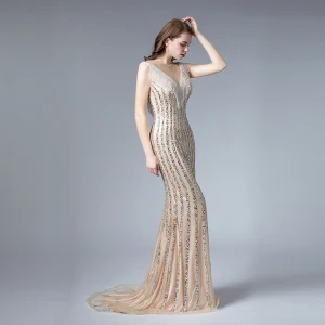 Haut De Gamme Champagne Transparentes Robe De Soirée 2019 Trompette Sirène Encolure Carrée Sans Manches Paillettes Perlage Gland Train De Balayage Volants Robe De Ceremonie