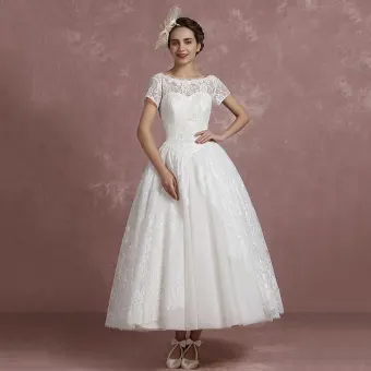 Classic Ivory Lace Wedding Dresses 2018 Ball Gown Scoop Neck Short Sleeve Backless Ankle Length Ruffle