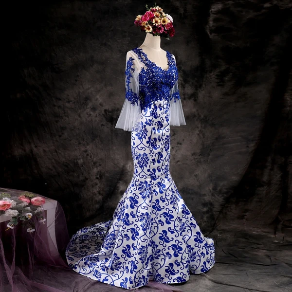 Chinese style White Royal Blue Evening Dresses 2017 Trumpet / Mermaid V-Neck Long Sleeve Appliques Lace Court Train Ruffle Backless Formal Dresses