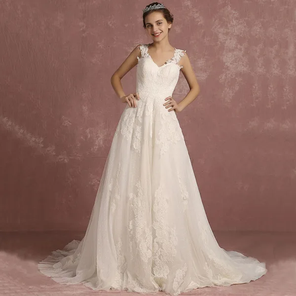Élégant Ivoire Robe De Mariée 2018 Princesse épaules Sans Manches Dos Nu Appliques En Dentelle Train De Balayage