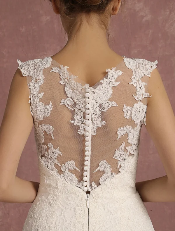 Élégant Ivoire Robe De Mariée 2018 Princesse épaules Sans Manches Dos Nu Appliques En Dentelle Train De Balayage