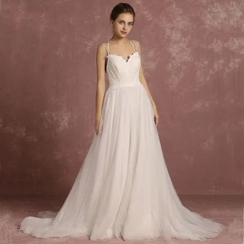 Modern / Fashion Ivory Beach Wedding Dresses 2018 A-Line / Princess Spaghetti Straps Sleeveless Backless Sweep Train