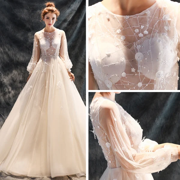 Chic / Belle Salle Robe De Mariée 2017 En Dentelle Paillettes Appliques Fleur Dos Nu Encolure Dégagée Manches Longues Cathedral Train Champagne Princesse
