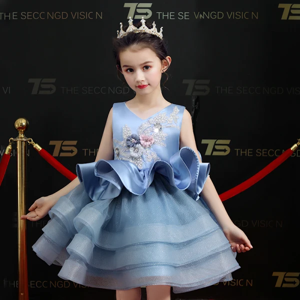 Chic / Beautiful Sky Blue Flower Girl Dresses 2019 Ball Gown V-Neck Sleeveless Appliques Flower Pearl Sequins Short Cascading Ruffles Wedding Party Dresses