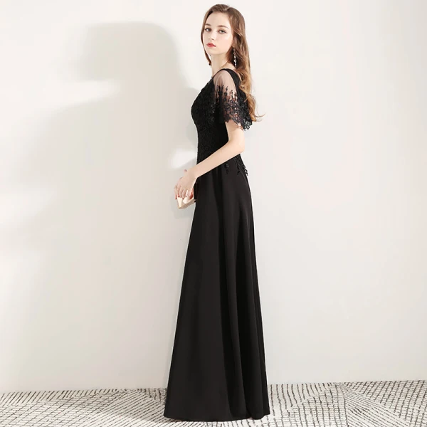 Affordable Black Evening Dresses 2019 A-Line / Princess V-Neck Bell sleeves Appliques Lace Flower Floor-Length / Long Ruffle Backless Formal Dresses