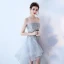 Chic / Belle Gris Été Robe De Cocktail 2019 Princesse Bustier Sans Manches Appliques En Dentelle Asymétrique Volants Dos Nu Robe De Ceremonie