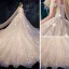 Scintillantes Champagne Robe De Mariée 2019 Robe Boule De l'épaule Manches Courtes Appliques En Dentelle Dos Nu Glitter Paillettes Tulle Chapel Train Volants