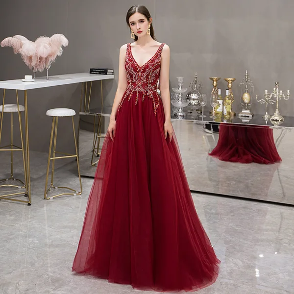 Elegant Burgundy Evening Dresses 2019 A-Line / Princess Deep V-Neck Sleeveless Rhinestone Beading Sweep Train Ruffle Backless Formal Dresses