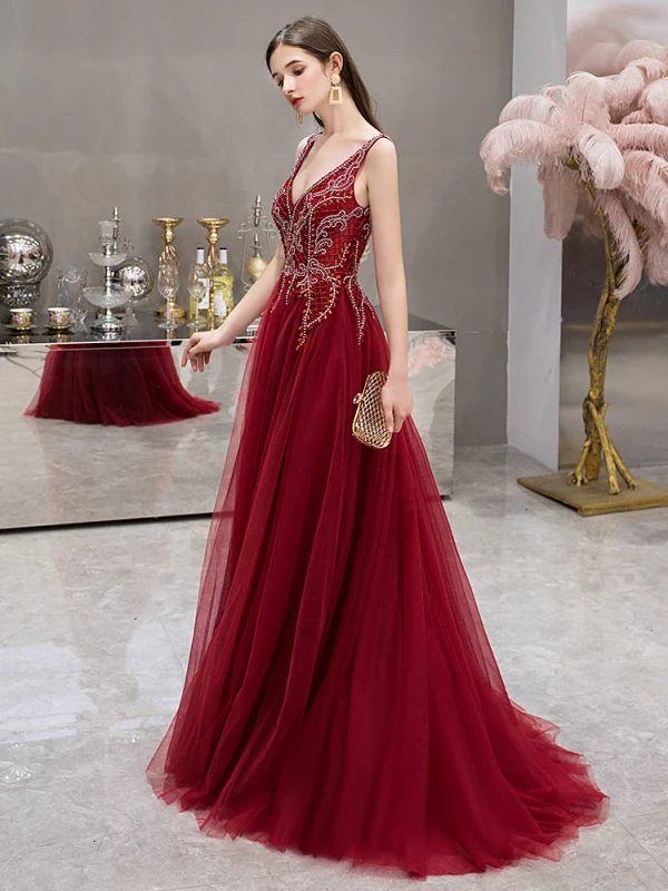 Élégant Bordeaux Robe De Soirée 2019 Princesse Col v profond Sans Manches Faux Diamant Perlage Train De Balayage Volants Dos Nu Robe De Ceremonie