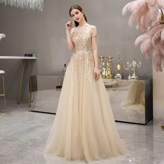 Haut De Gamme Doré Transparentes Robe De Soirée 2019 Princesse Encolure Carrée Manches Courtes Paillettes Perlage Train De Balayage Robe De Ceremonie