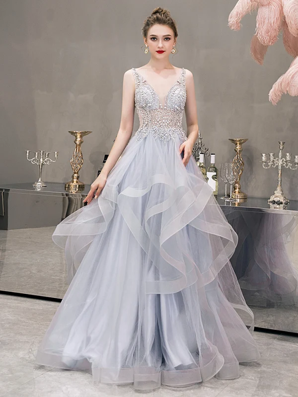 Illusion Grå Genomskinliga Aftonklänningar 2019 Prinsessa Djup v-hals Ärmlös Beading Pärla Rhinestone Långa Cascading Volanger Halterneck Formella Klänningar